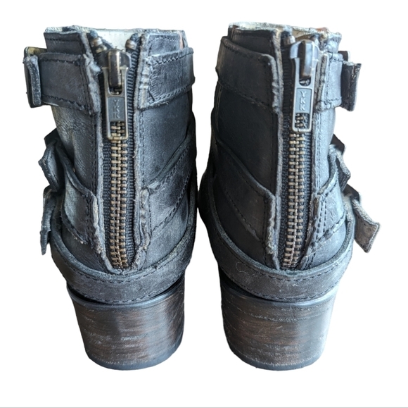 Freebird Soar black booties sz 6 - Picture 9 of 10